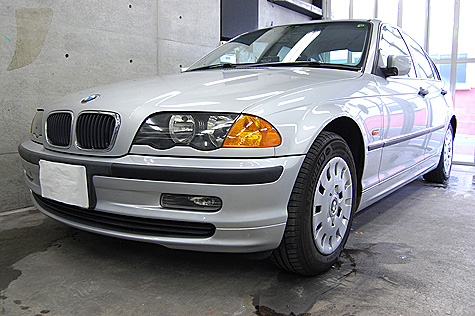 BMW 318i (E46)