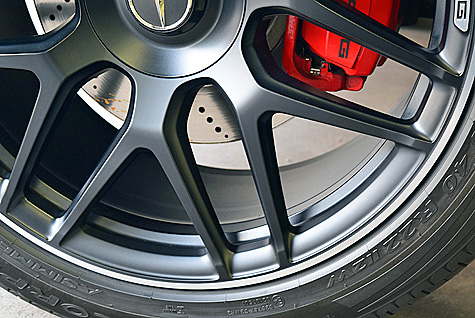 �L���C�ɒ�����AMG�G63 (W463A)�̃z�C�[���̏ڍ�