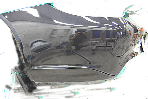 ポルシェ・911・カレラSのリヤバンパーを塗装