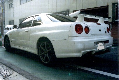 R34GTRVspec̍AtF_[C