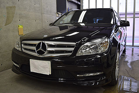 dオBenz C200 Wagon(S204)̃{lbg