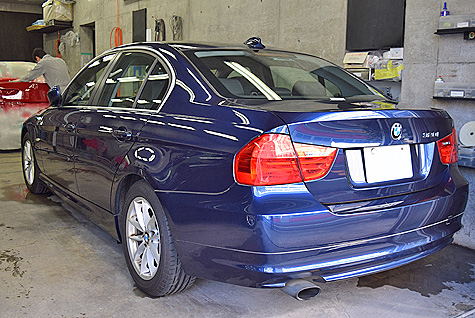 qlɂnOBMW320i