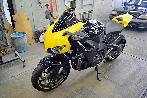z_CBR1000RR (SC59)̃A~t[̏C